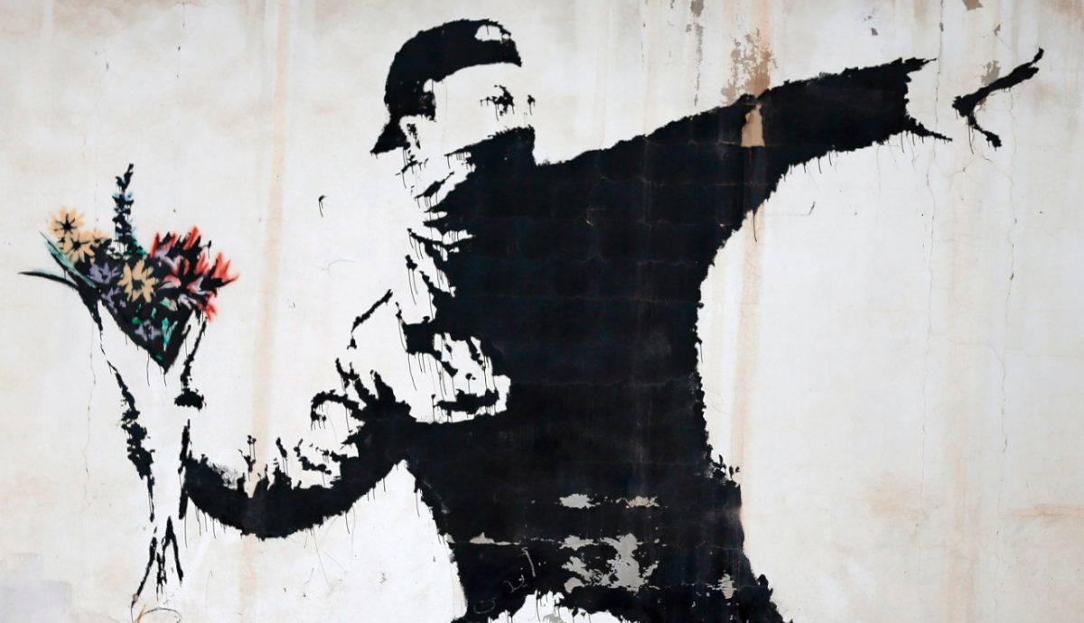 banksy-flower-thrower