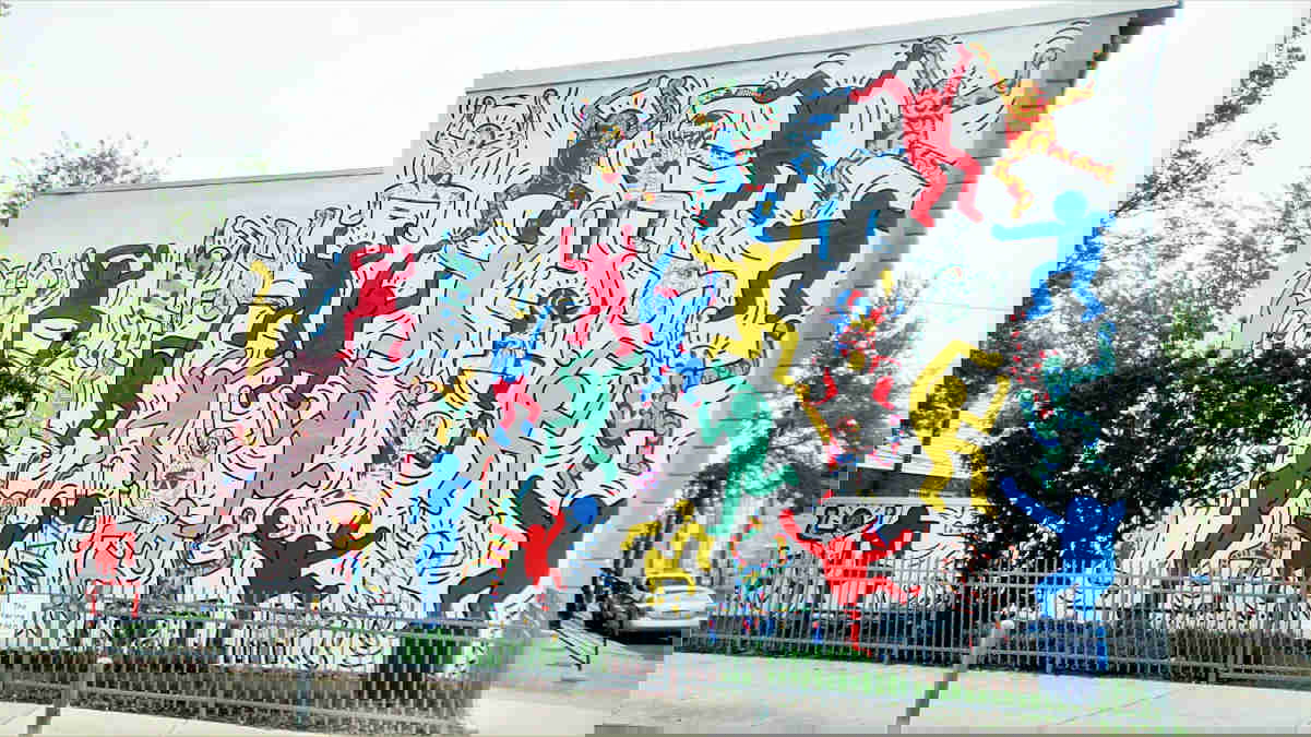 haring-we-youth-mural