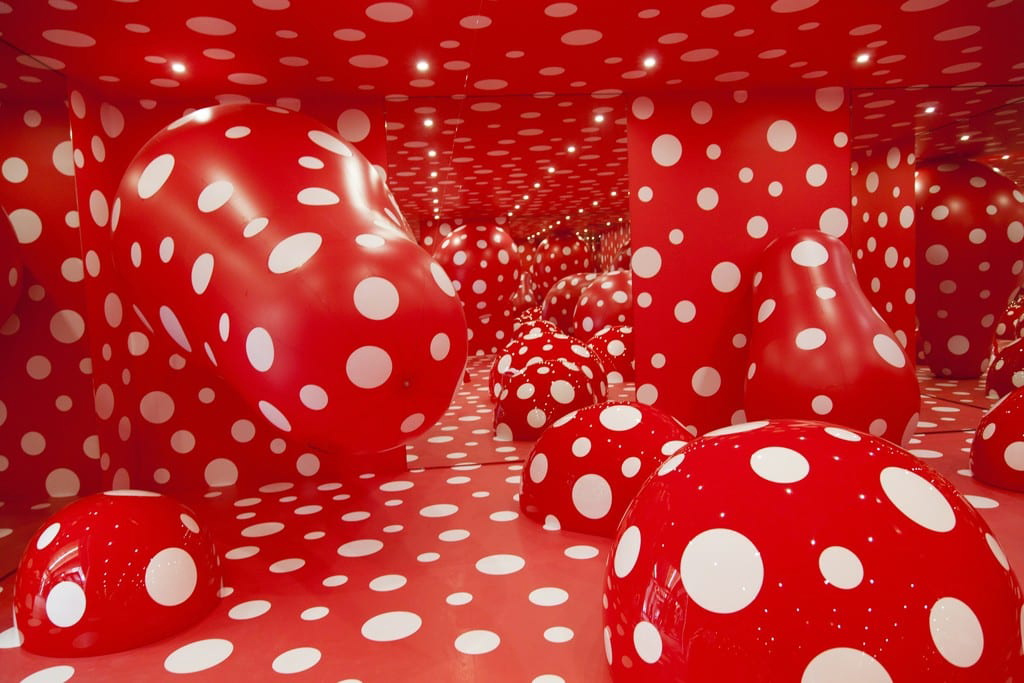 Guidepost to the Eternal Space by Yayoi Kusama, 2015