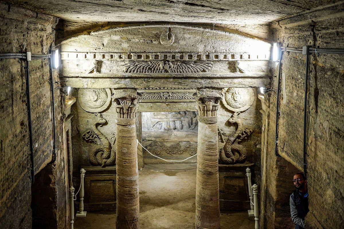A whimsical mishmash of Egyptian, Greek and Roman themes and styles characterizes the catacombs, via The History