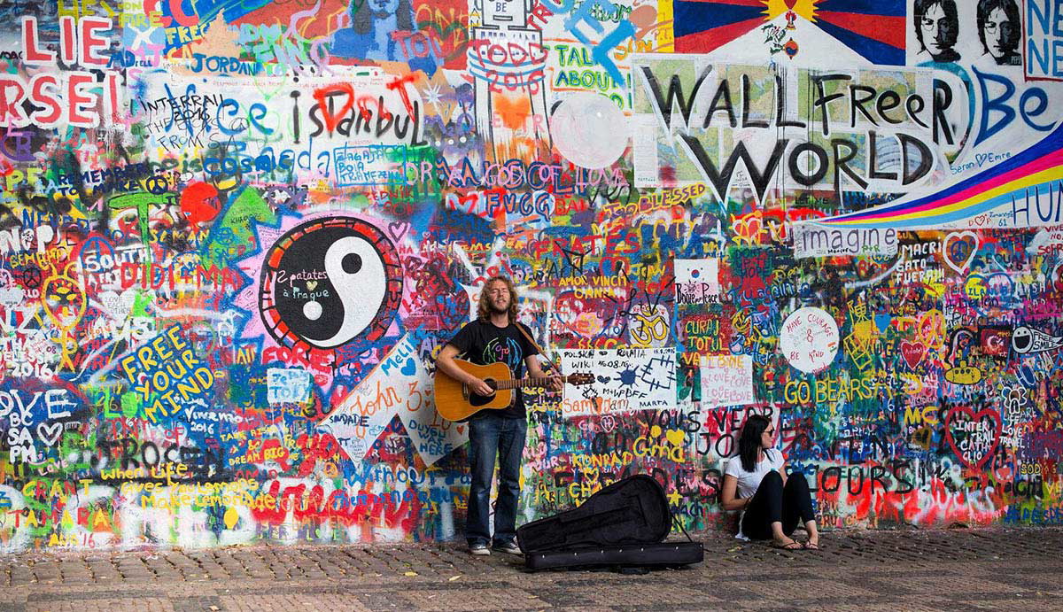 lennon-wall-graffiti-art-murals-photo