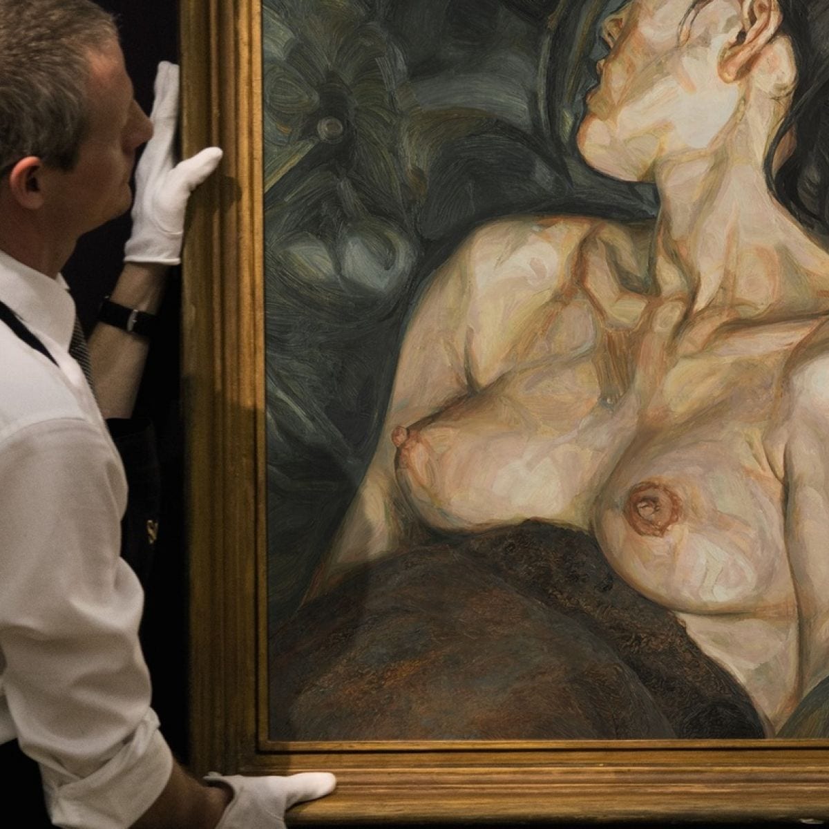 photograph of a nude woman