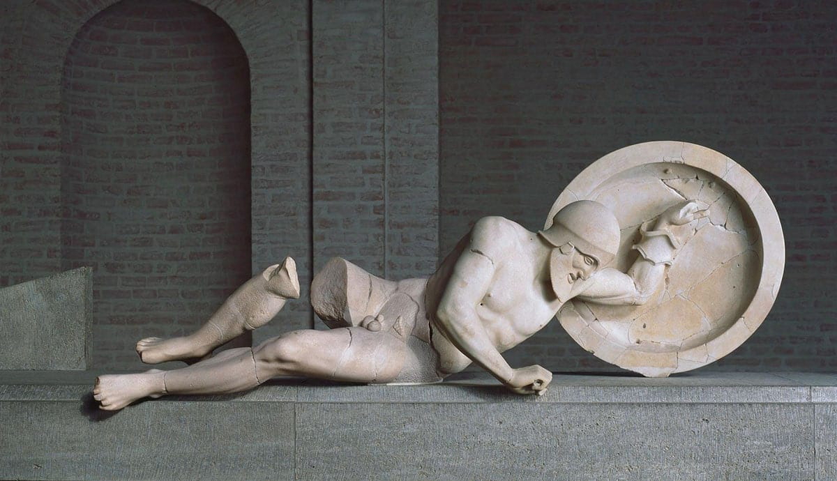 Dying Warrior, from the Temple of Aphaia, Aegina, c. 490-480 BCE. Source: Glyptothek, Munich, Bavaria, Germany