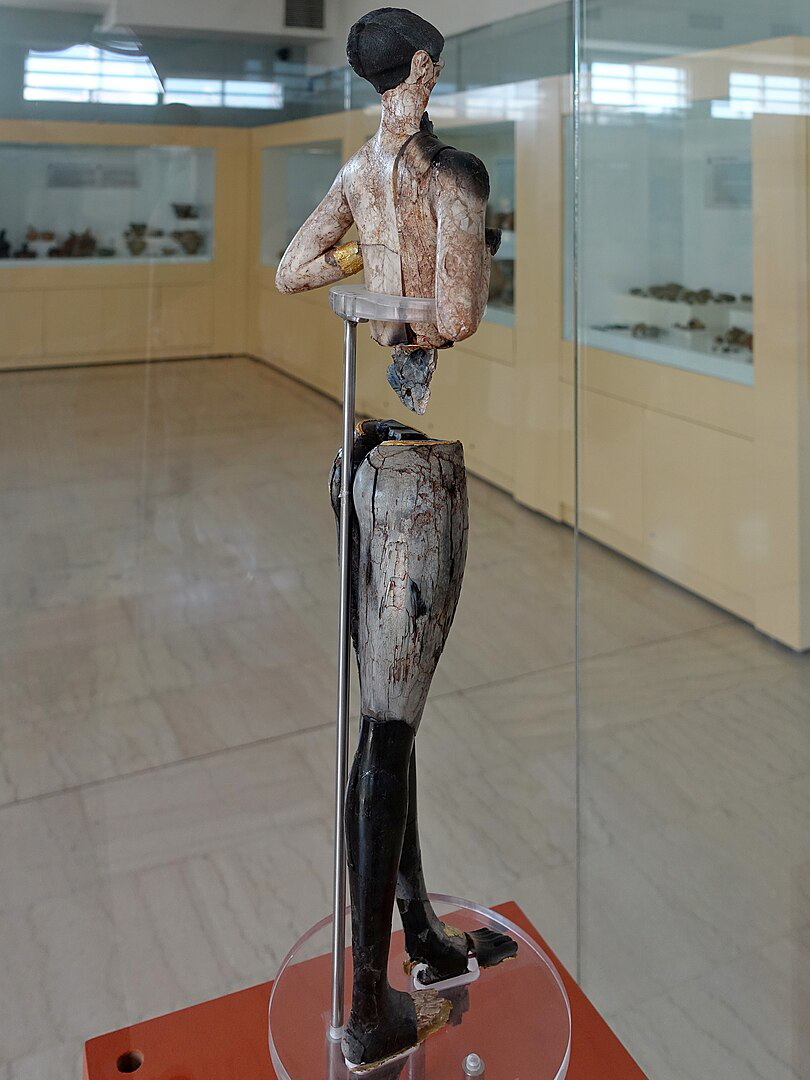 Palaikastro Kouros, Minoan, c. 15th century BCE. Source: Archaeological Museum of Siteia