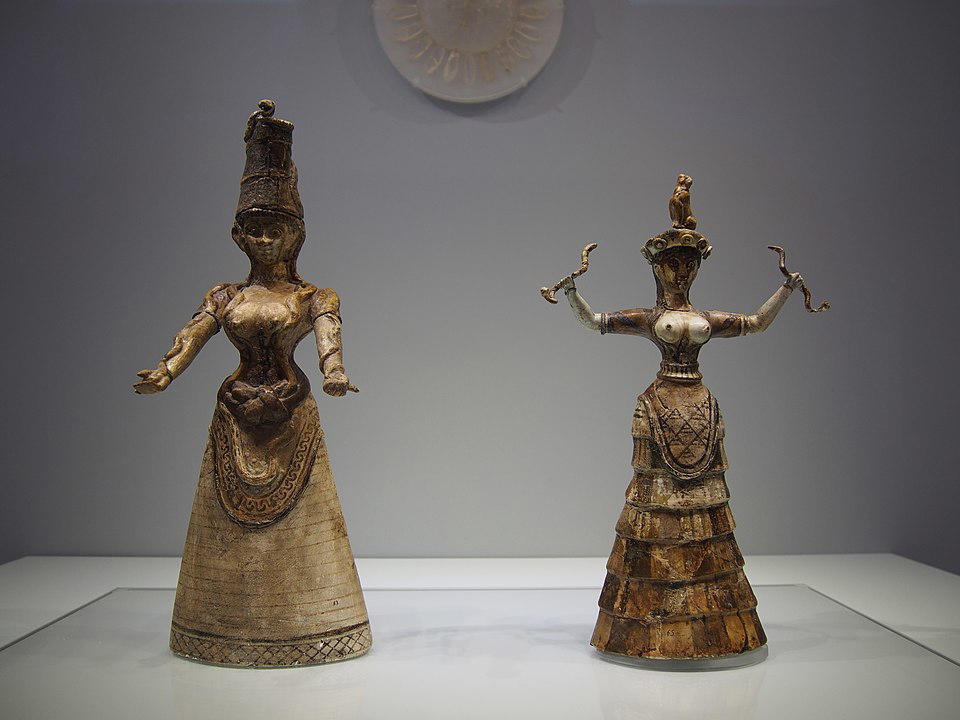 Terracotta Snake Goddess Figures, Minoan Crete, c. 1600 BCE. Source: Heraklion Archaeological Museum