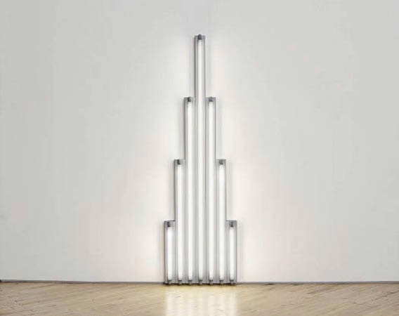 monument I for V. Tatlin dan flavin