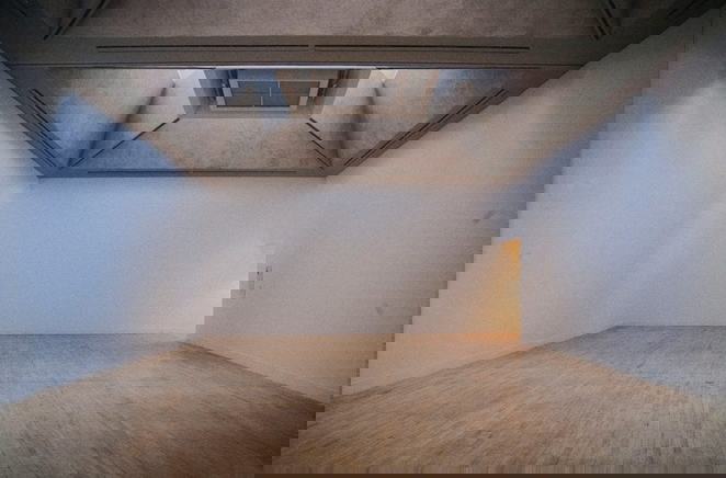 Martin Creed, Work No. 227, The Lights Going On and Off, 2000, Tate