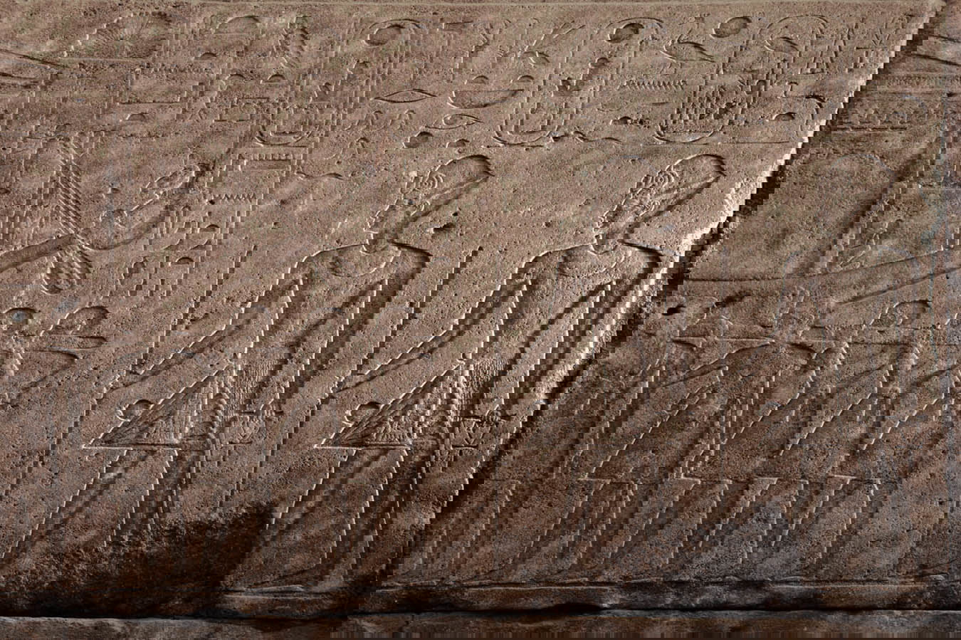 egyptian relief thutmose III hatshepsut