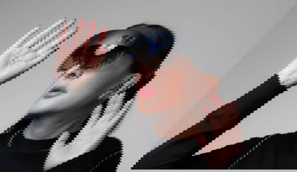 marina abramovic virtual reality microsoft