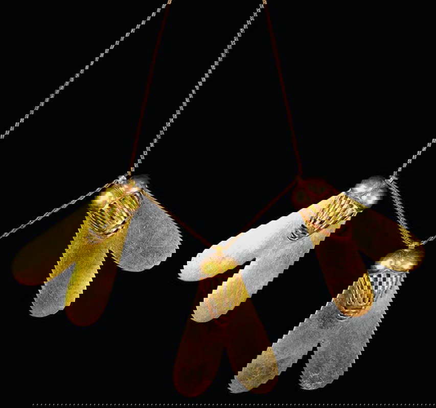 golden flies necklace ahhotep