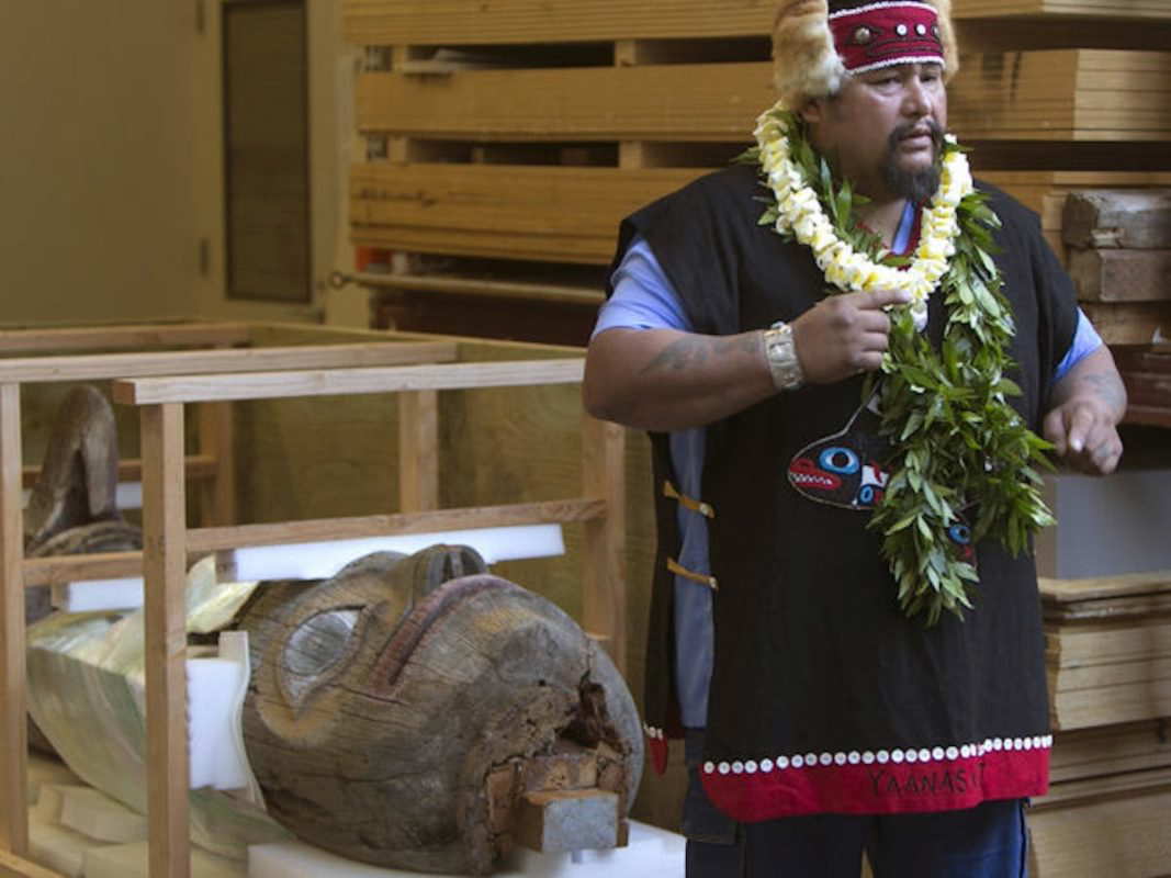 tlingit carver jon rowan