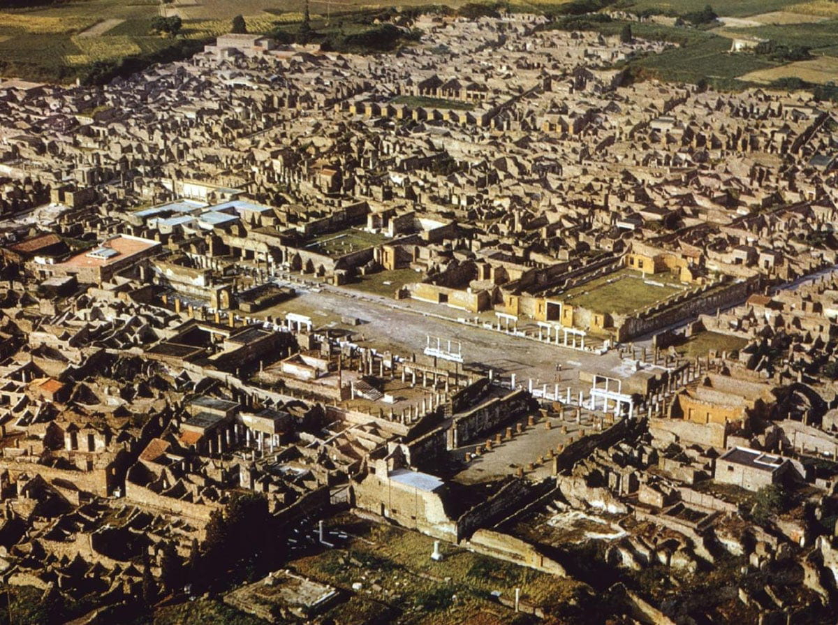 aerial view pompeii