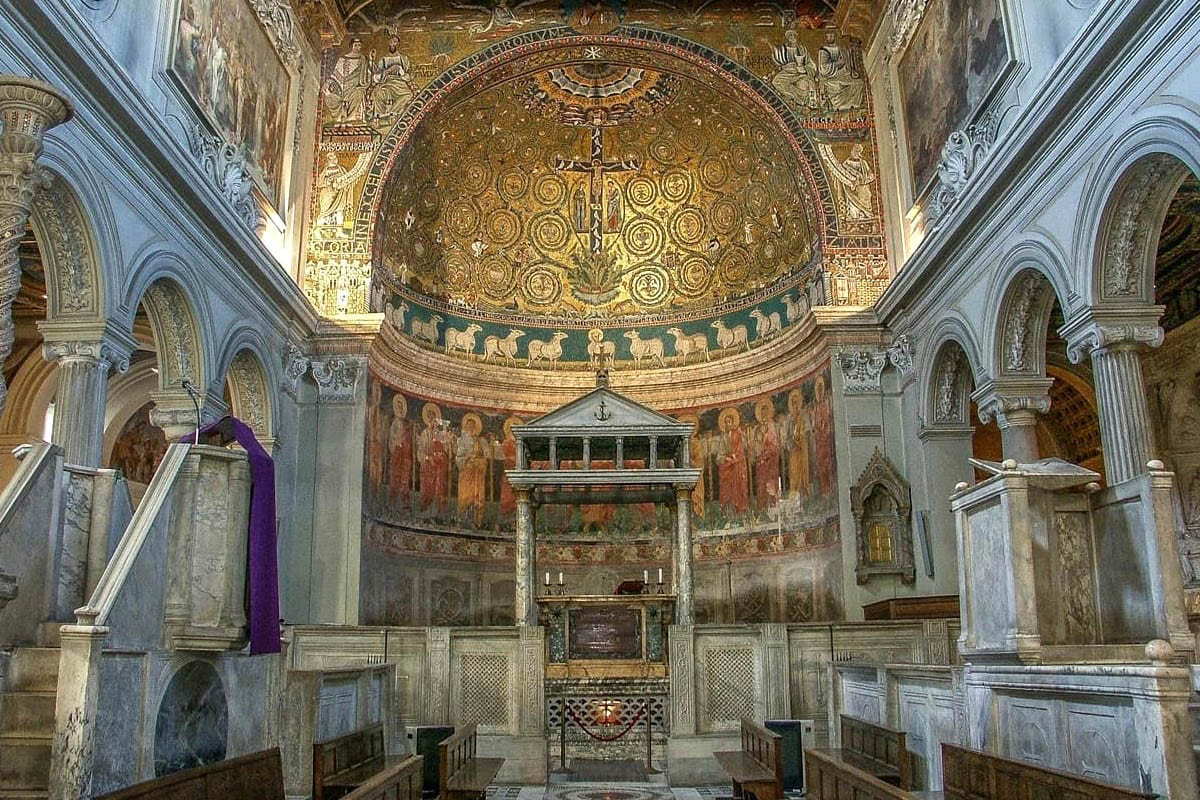 interior basilica san clemente