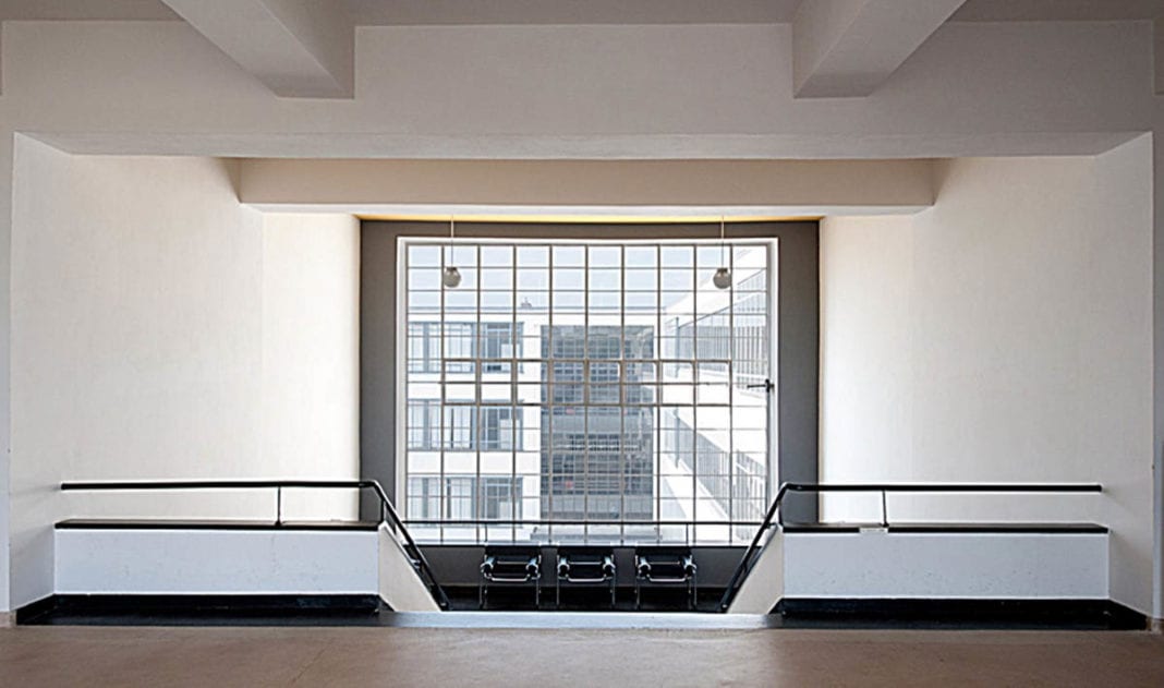 Forging The Modern Aesthetic: The Bauhaus Movement Explained
