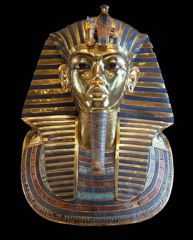 tutankhamun gold mask