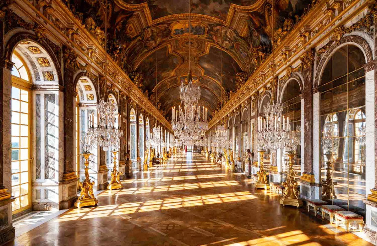 hall of mirrors palace versailles