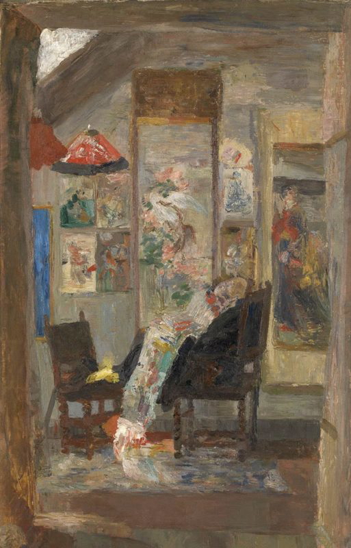 skeleton looking at chinoiseries