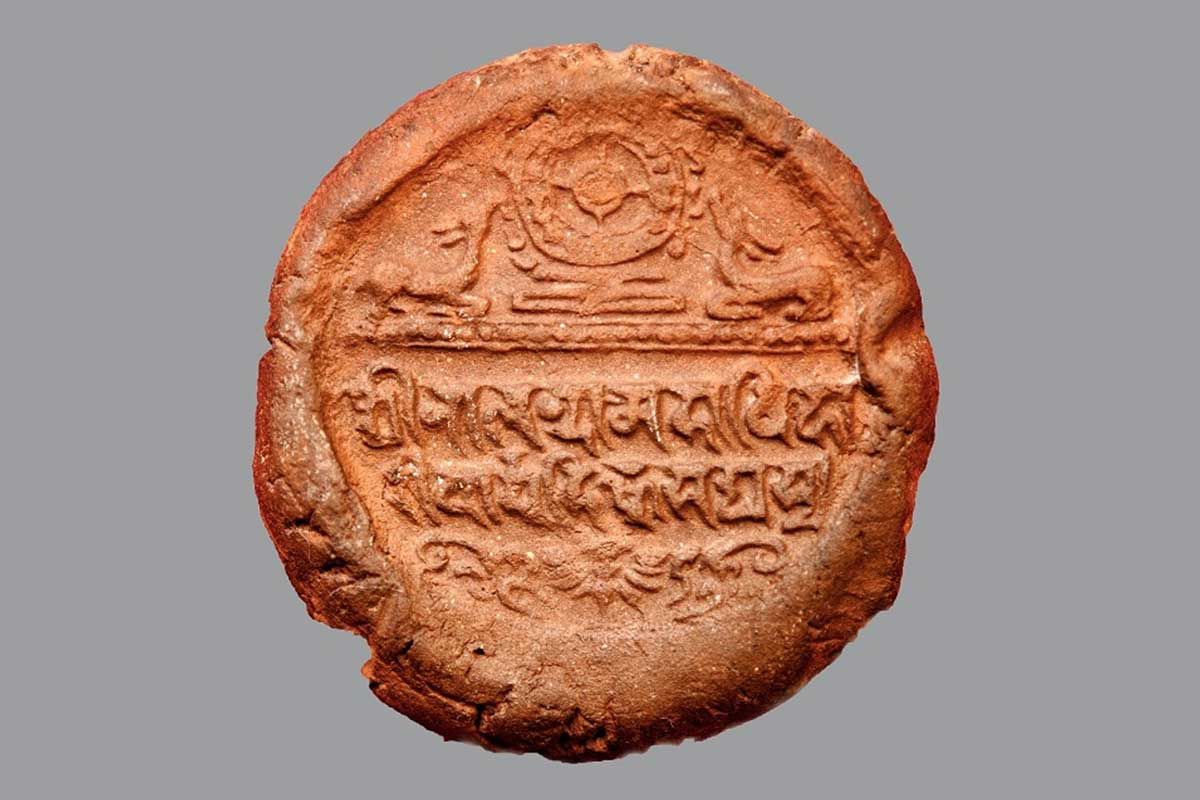 terracotta clay seal buddhist inscriptions