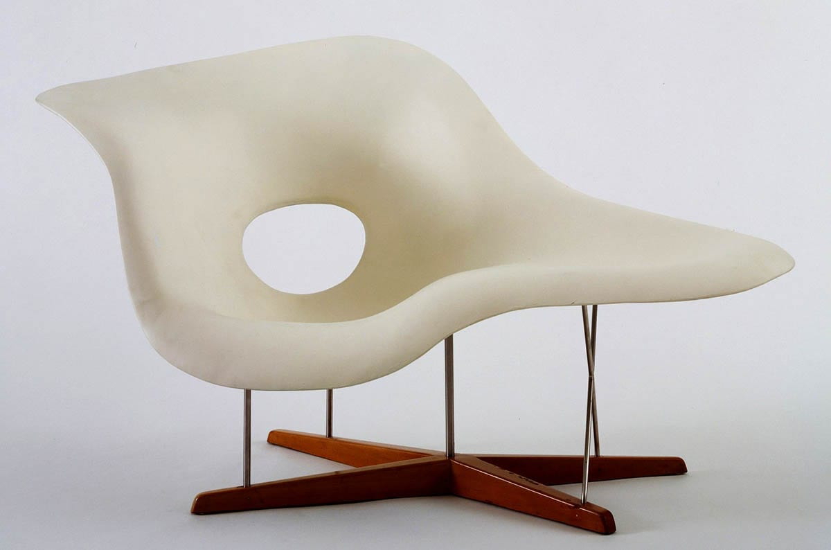 prototype chaise longue charles ray eames