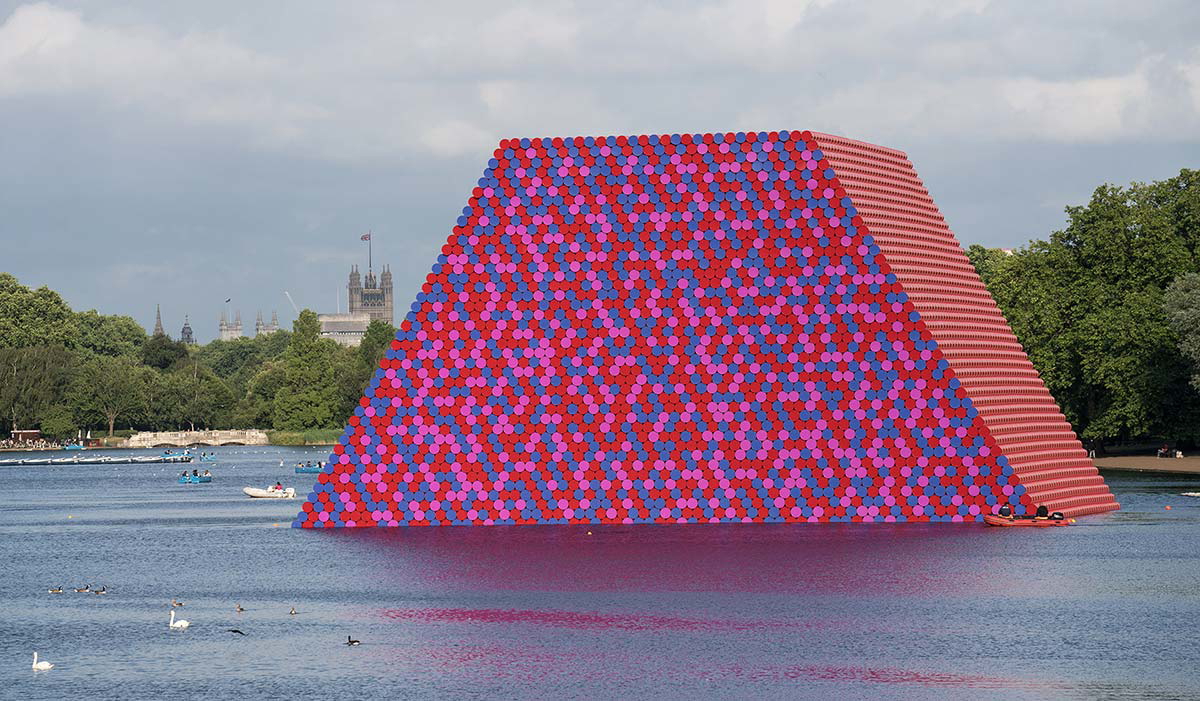 london mastaba christo