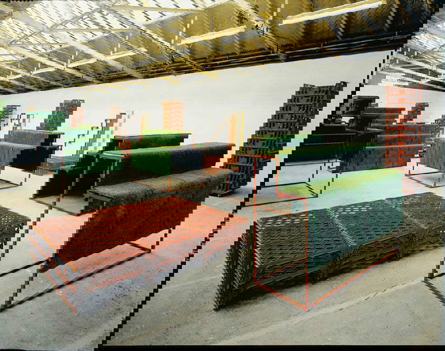 8 Famous Artworks From The Young British Artist Movement (YBA)