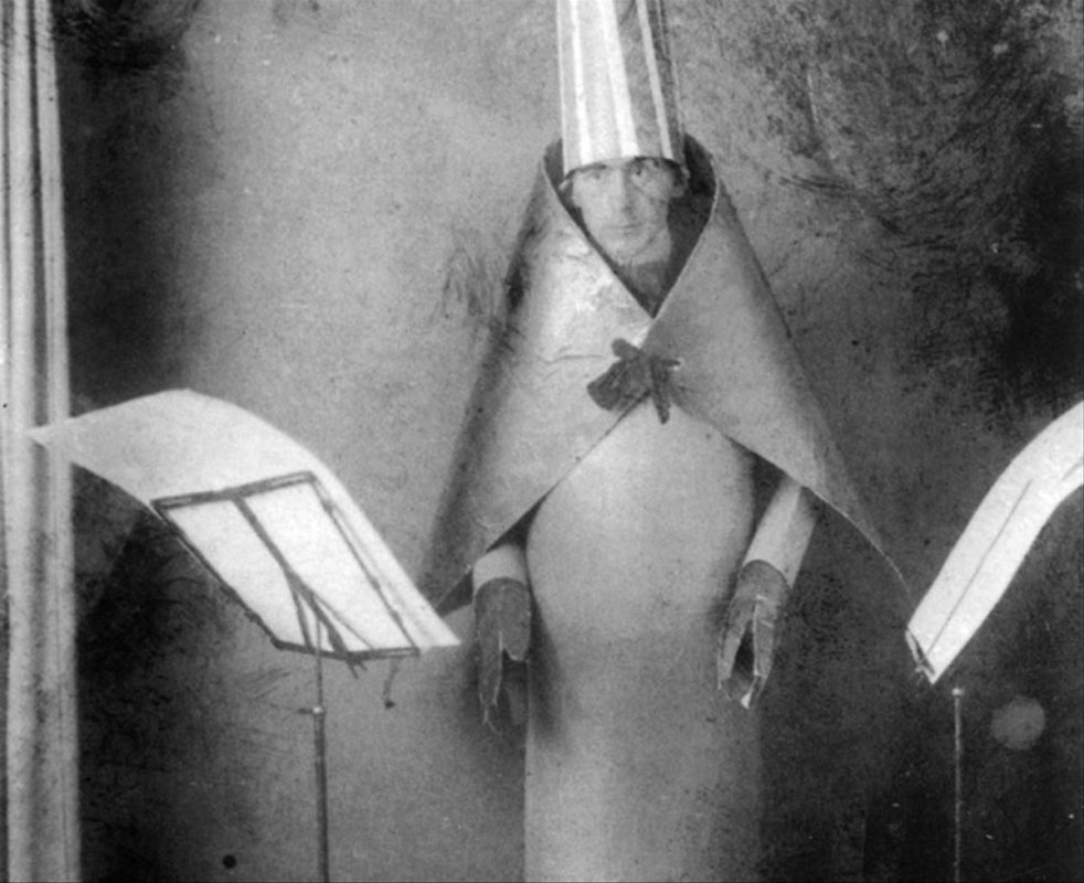 hugo ball karawane