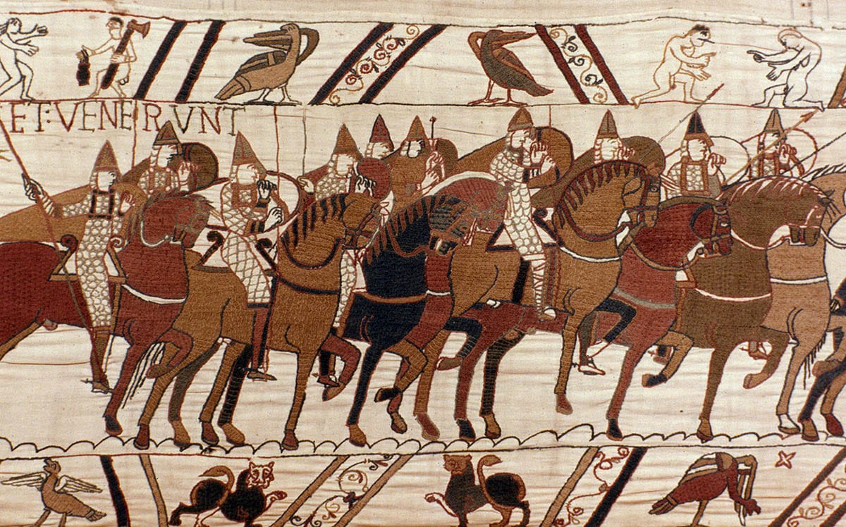 norman army bayeaux tapestry