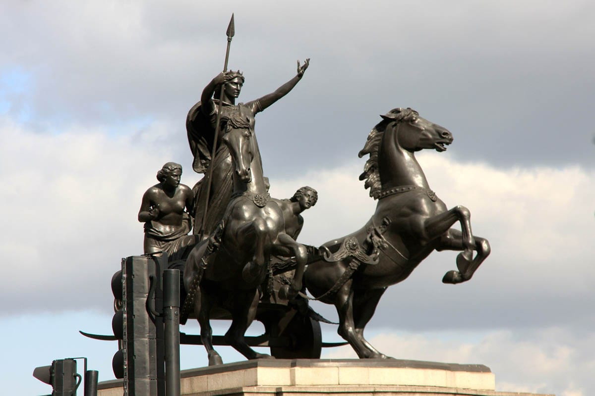 boudica and her daughters thomas thornycroft