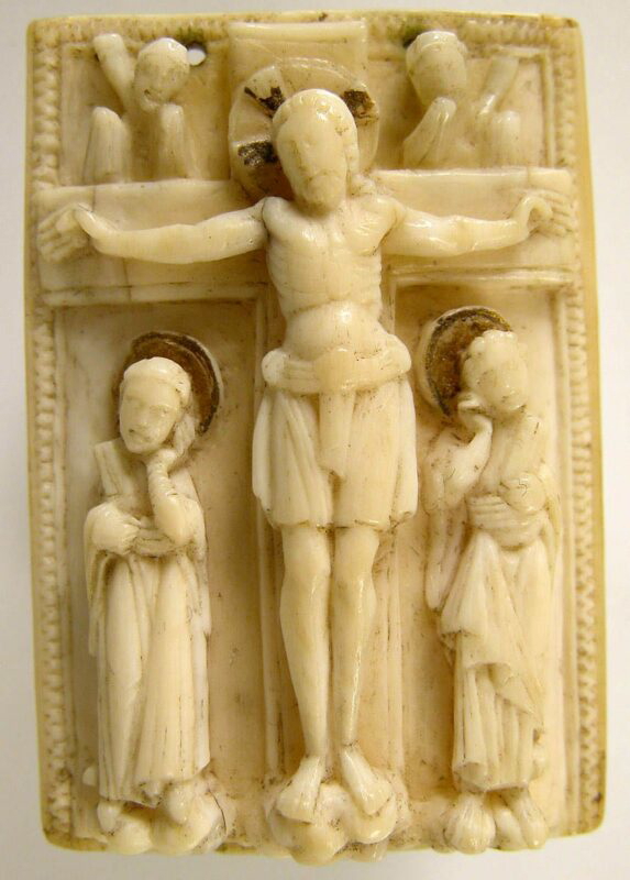 ivory plaque crucifixion