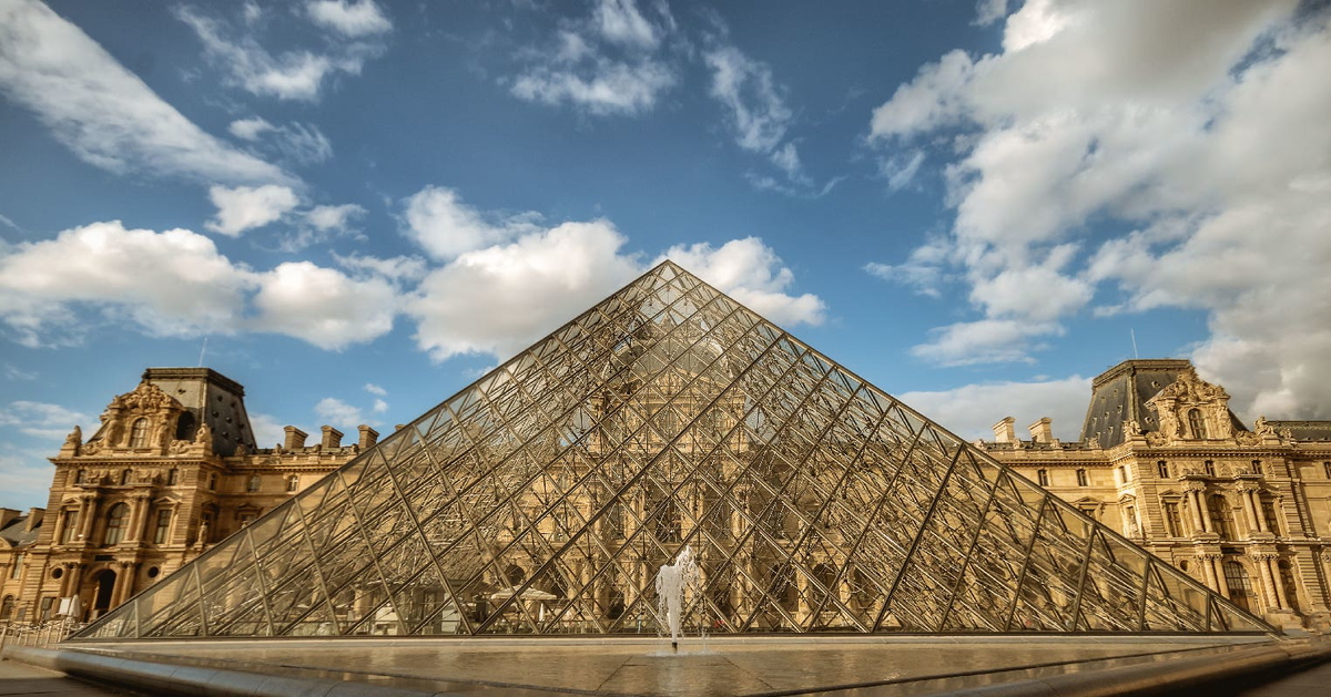 murilo-silva-louvre-museum-photograph