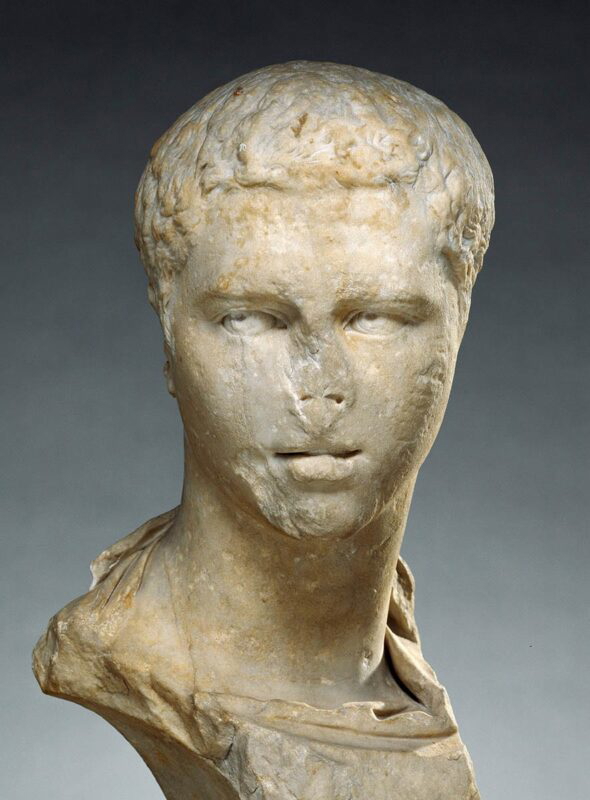 portrait bust geta