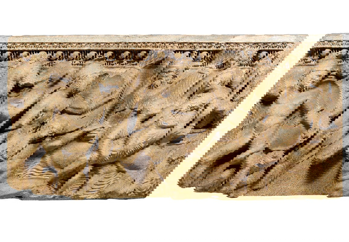 roman sarcophagus persians fleeing marathon