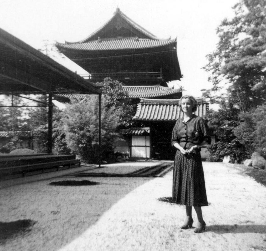 mary griggs burke japan