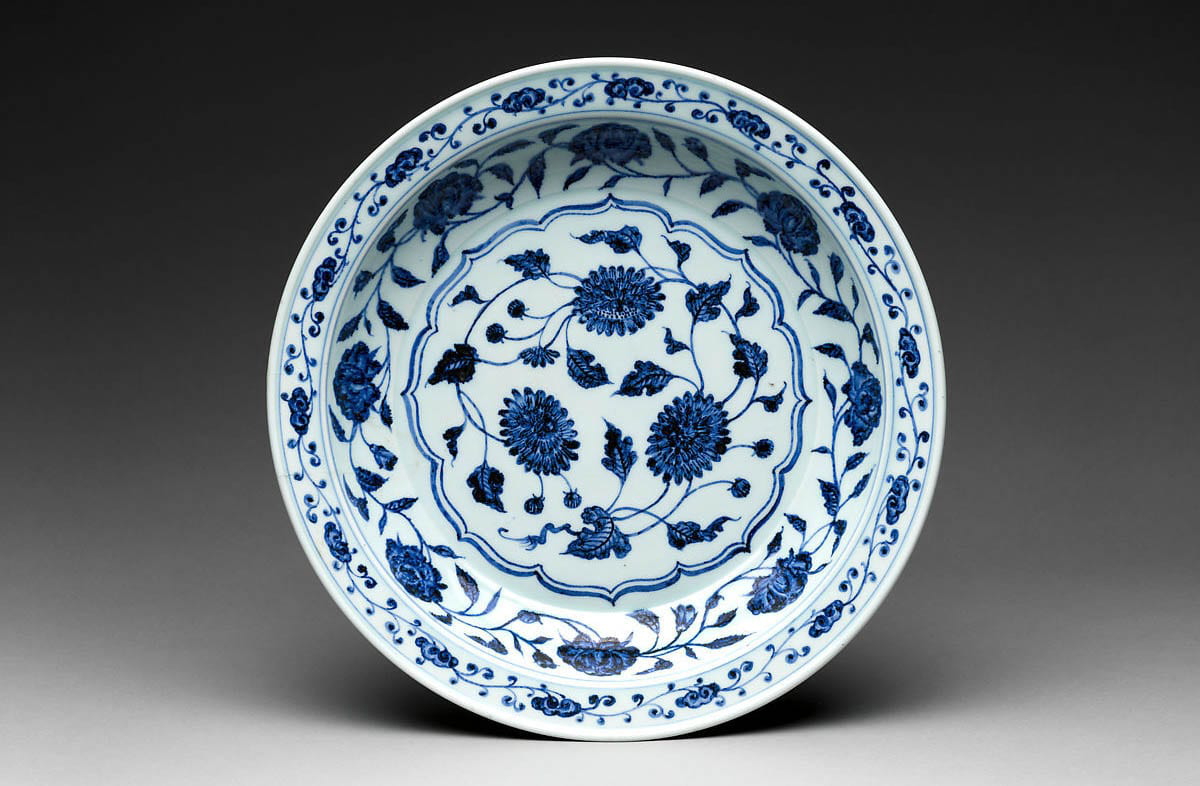 porcelain plate chrysanthemums peonies