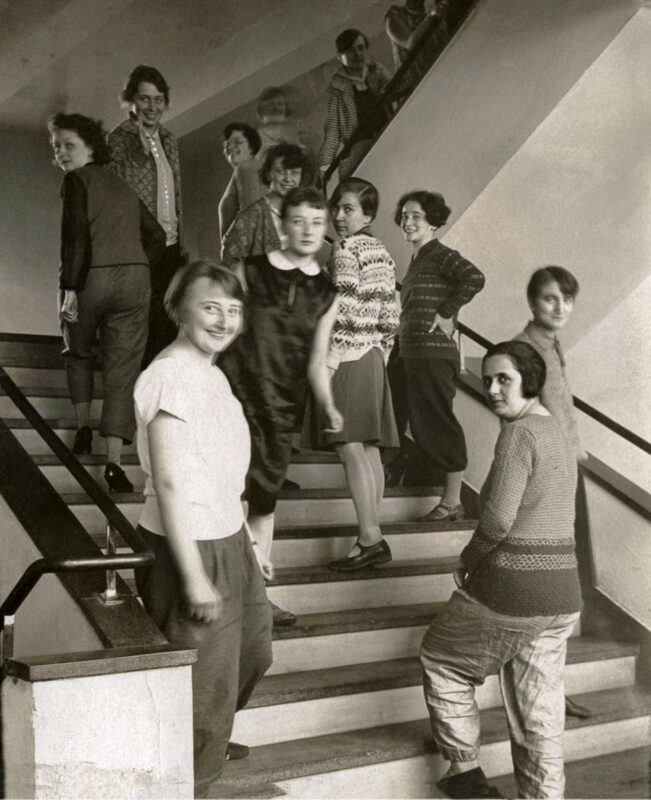 women from bauhaus