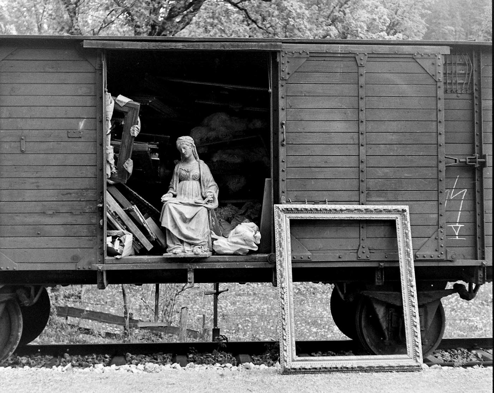Art Looting Nazis Private Train photograph