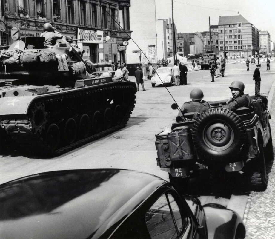 standoff checkpoint charlie