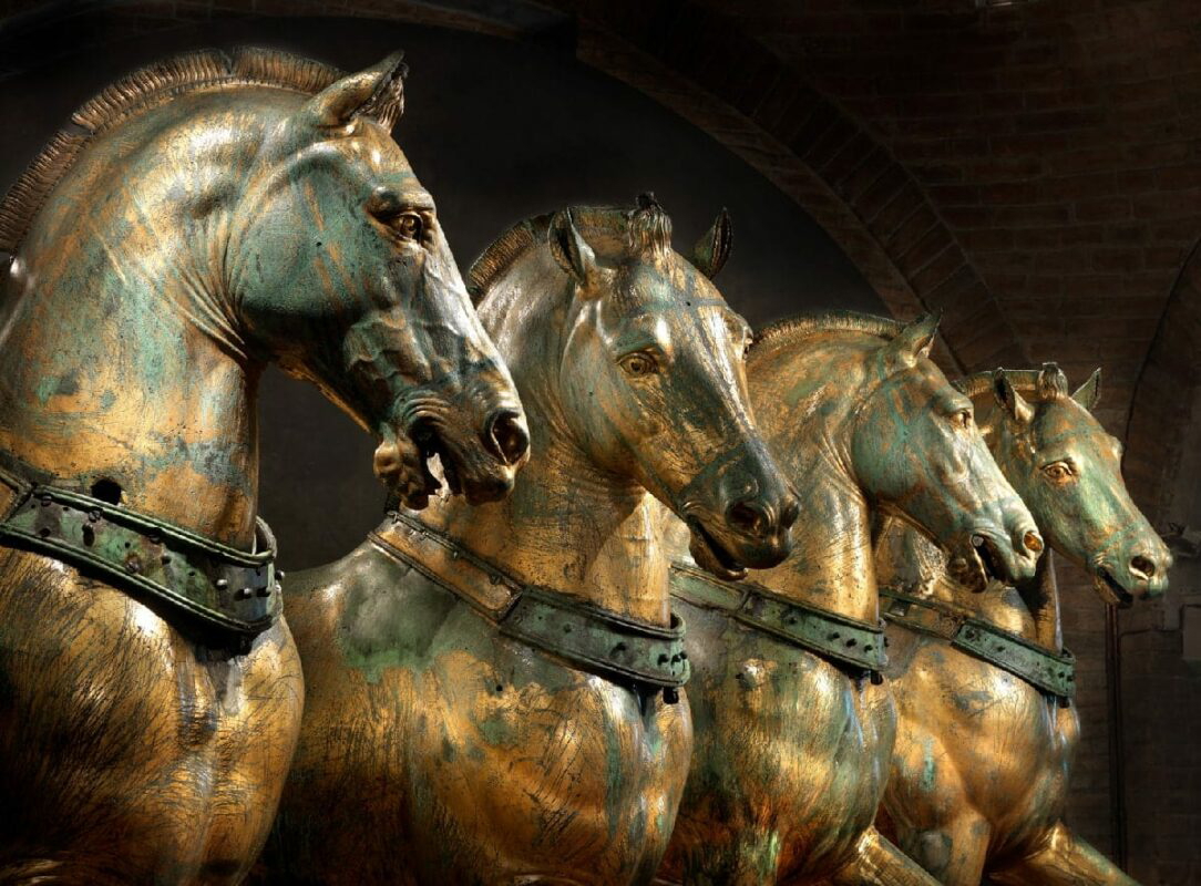 hippodrome horses saint mark chariot racing
