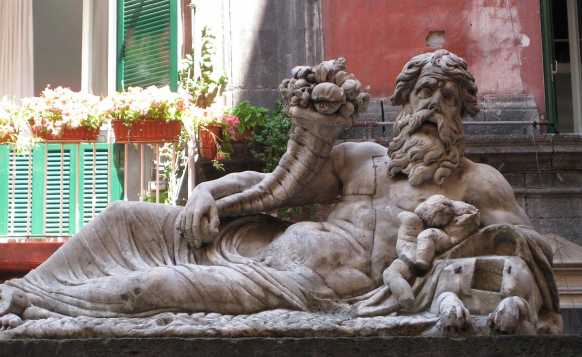 colossal statue nile potamos