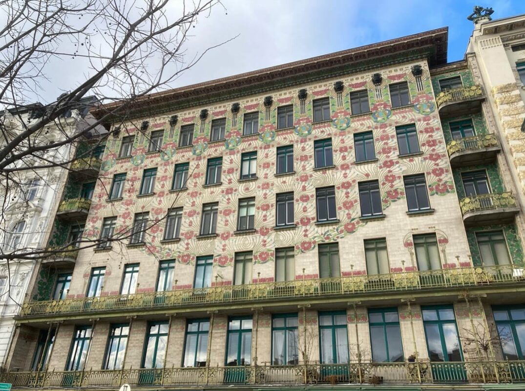 majolica house otto wagner