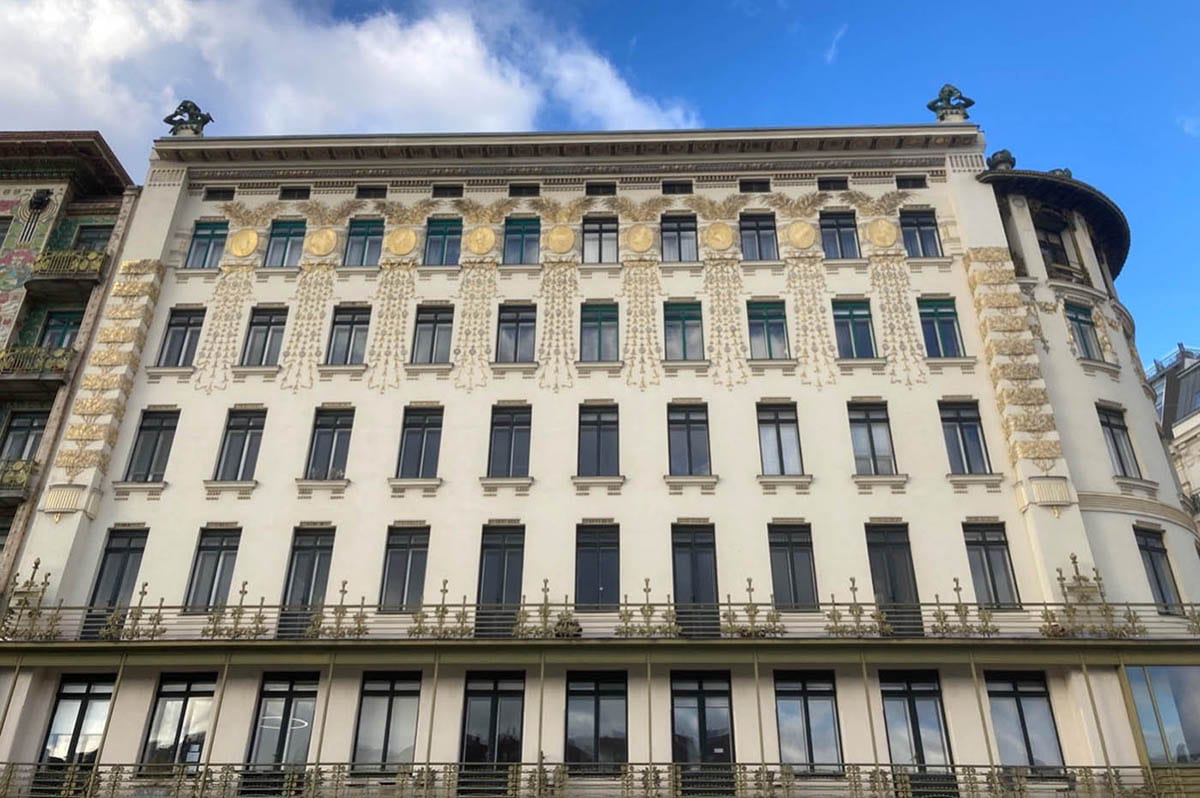 medallion house otto wagner