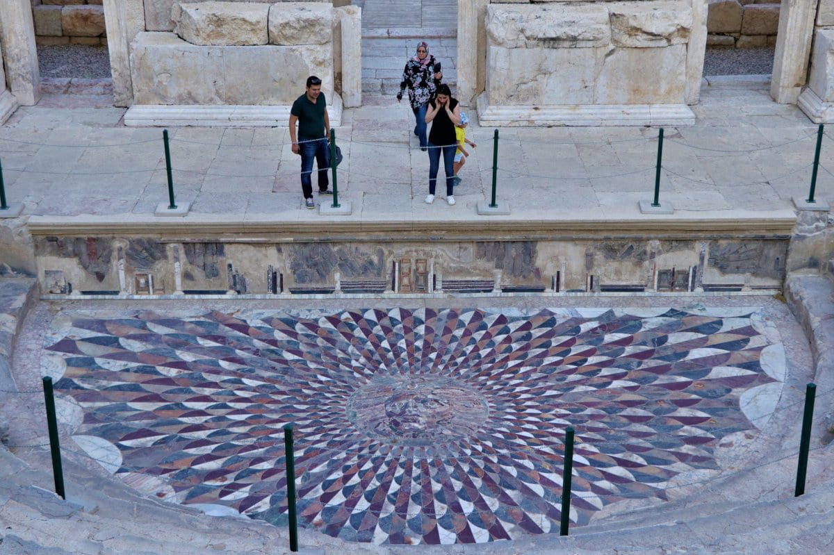 medusa art mosaic kibyra