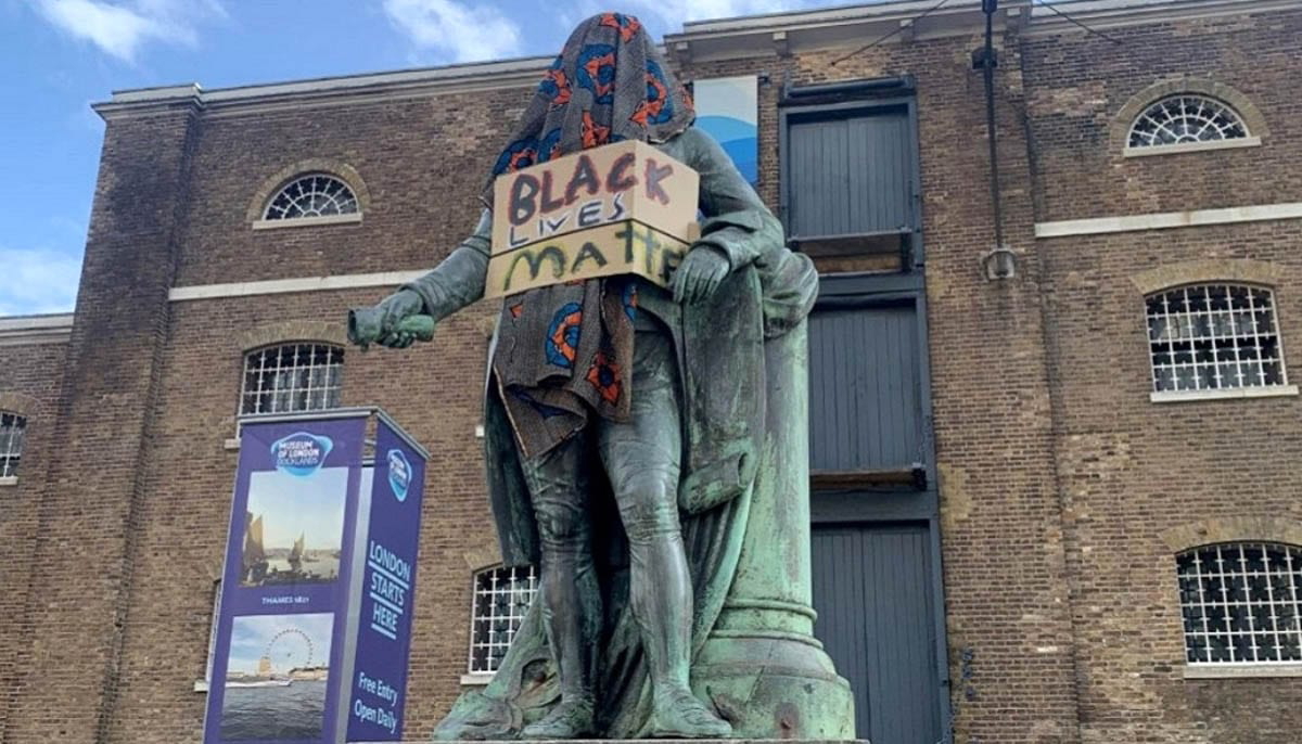 protest future museum london photo