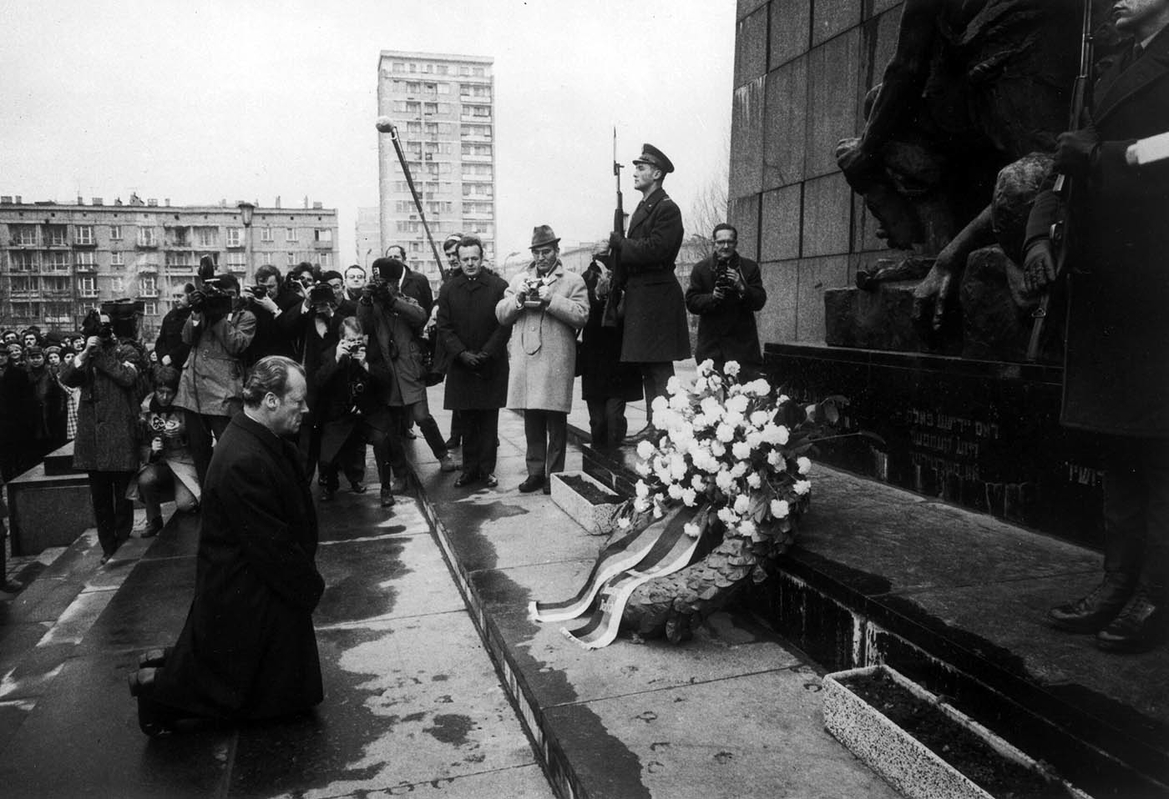public apologies willy brandt kniefall