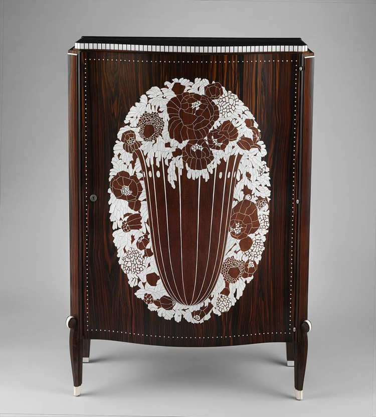 A Quintessential Introduction to French Art Deco Furniture