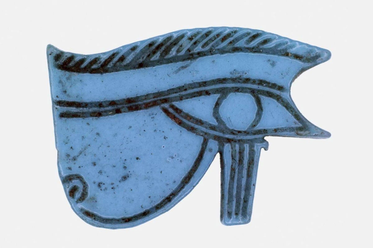 wedjat eye amulet