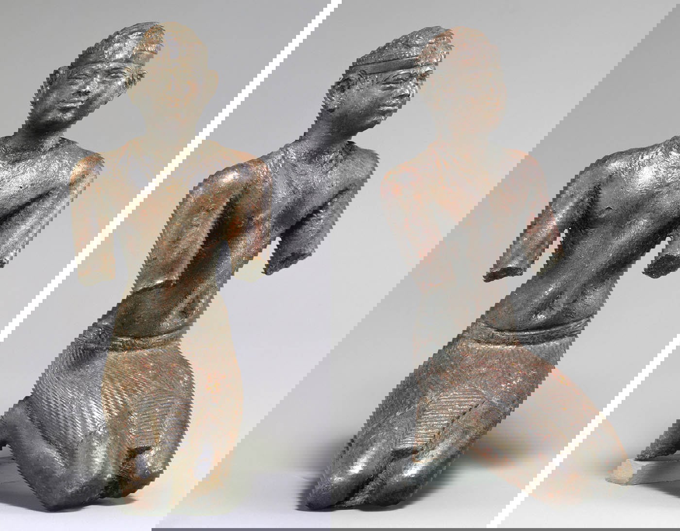 egypt kneeling kushite king