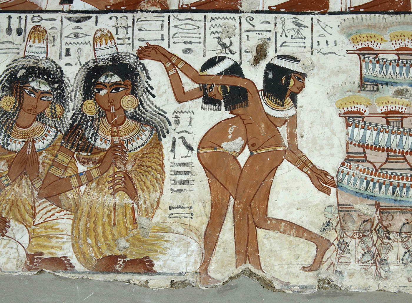 female musicians dancers tomb painting