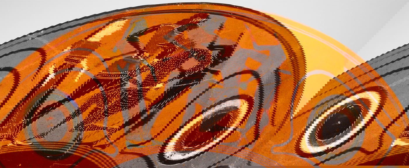 terracotta kylix theseus minotaur