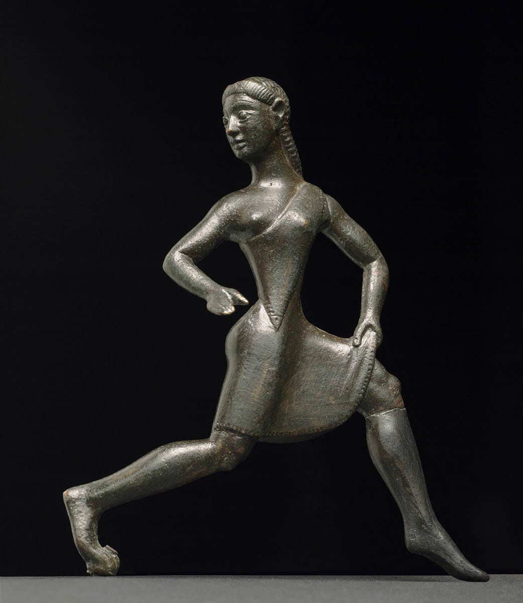 ancient bronze status sparta woman